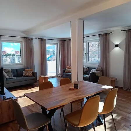 Valentina *